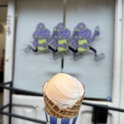1-900-Ice Cream - Dreamsicle ice cream!