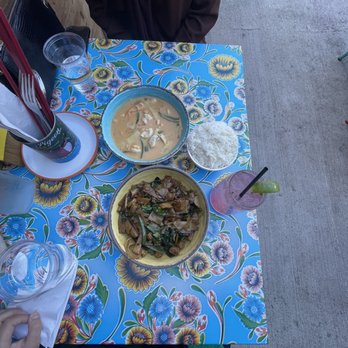 Same Same - Thai Near Me - Chicago, Illinois