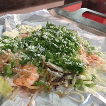 Fugetsu - Sunnyvale - Negi shio-mayo yakisoba with cheese (no egg yet) - Japanese Near Me - Sunnyvale, California Fugetsu - Sunnyvale - Negi shio-mayo yakisoba with cheese (no egg yet) - Japanese Near Me - Sunnyvale, California