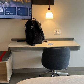 avid hotel Columbus Northwest - Hilliard - Desk - Hotels Near Me - Hilliard, Ohio avid hotel Columbus Northwest - Hilliard - Desk - Hotels Near Me - Hilliard, Ohio