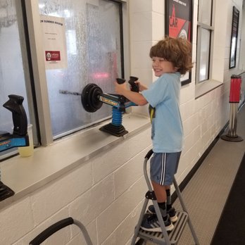 Franklin Auto Spa - Shooting water at our Pathfinder! - Auto Detailing Near Me - Frazer, Pennsylvania Franklin Auto Spa - Shooting water at our Pathfinder! - Auto Detailing Near Me - Frazer, Pennsylvania