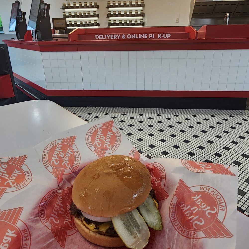 Steak ’n Shake - DOUBLE CHEESE SMASH BURGER - American Near Me - Sunrise, Florida Steak ’n Shake - DOUBLE CHEESE SMASH BURGER - American Near Me - Sunrise, Florida