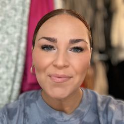 Curated Lash Bar