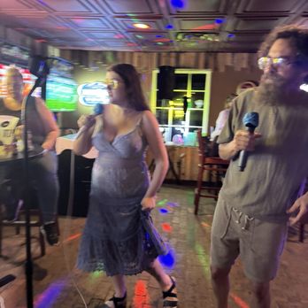 Smuggler's Den - Pubs Near Me - Murrells Inlet, South Carolina Smuggler's Den - Pubs Near Me - Murrells Inlet, South Carolina