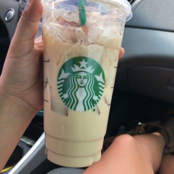 Starbucks - Iced chai tea with cinnamon and nutmeg - Coffee & Tea Near Me - Phoenix, Arizona