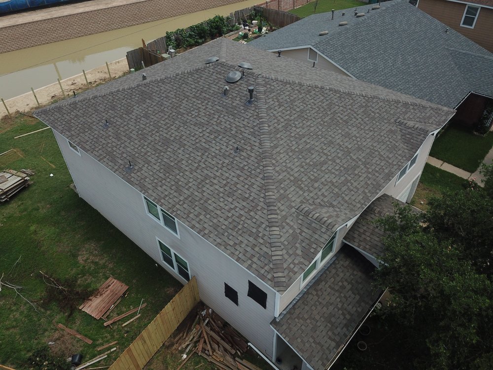 Slide of Lone Star Roof Solutions