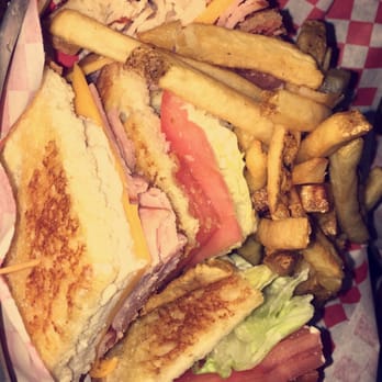 Murray's Saloon & Eatery - Club Sandwich - Karaoke Near Me - Big Bear Lake, California