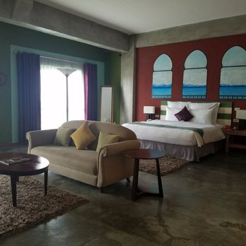 The Henry Hotel - Hotels Near Me - Cebu City, CEB