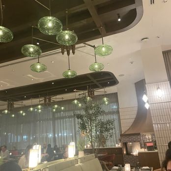 Mara - Atmosphere - Mediterranean Near Me - Minneapolis, Minnesota