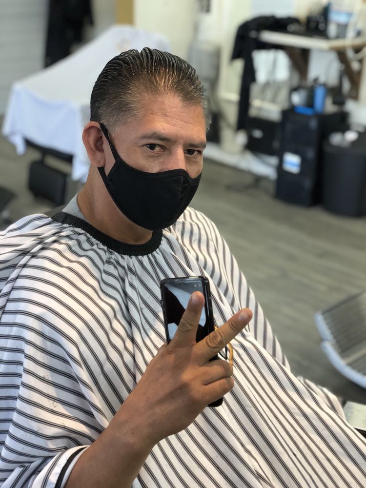 BLACK & GOLD BARBER LOUNGE Updated July 2024 226 Photos & 154