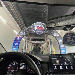 Flagstop Car Wash - Wash Lane