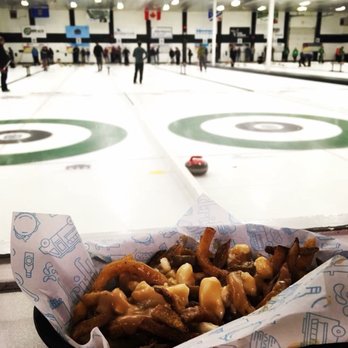 Shamrock Curling Club - a basket of food on the ice - Sports Clubs Near Me - Edmonton, Alberta Shamrock Curling Club - a basket of food on the ice - Sports Clubs Near Me - Edmonton, Alberta