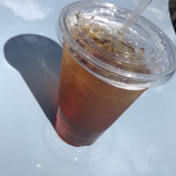 Arte - Iced plum tea - Cafes Near Me - Suwanee, Georgia