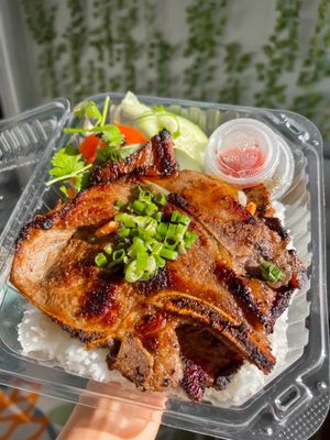 Saigon Bistro by null