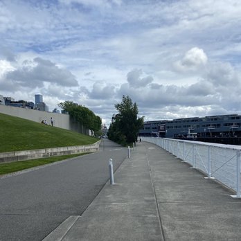 Olympic Sculpture Park - Bicycles on the left. Walkers on the right. - Parks Near Me - Seattle, Washington Olympic Sculpture Park - Bicycles on the left. Walkers on the right. - Parks Near Me - Seattle, Washington