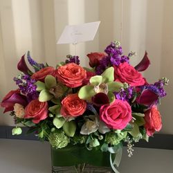 Instyle Flowers - Flower Gift in pretty jewel tones