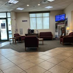 Achieva Credit Union - Waiting area