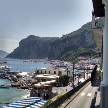 Belvedere & TRE RE - From 2ns floor balcony - Hotels Near Me - Capri, NA