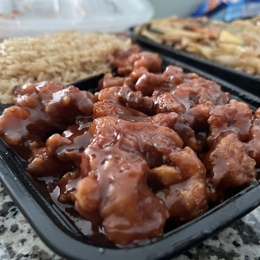 Three Happiness Express - Peanut Butter Chicken - Chinese Near Me - Omaha, Nebraska Three Happiness Express - Peanut Butter Chicken - Chinese Near Me - Omaha, Nebraska