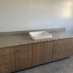 Weave Design - Concrete countertop