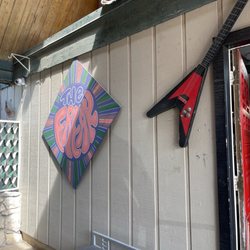 The Freak Music and Records - Entrance