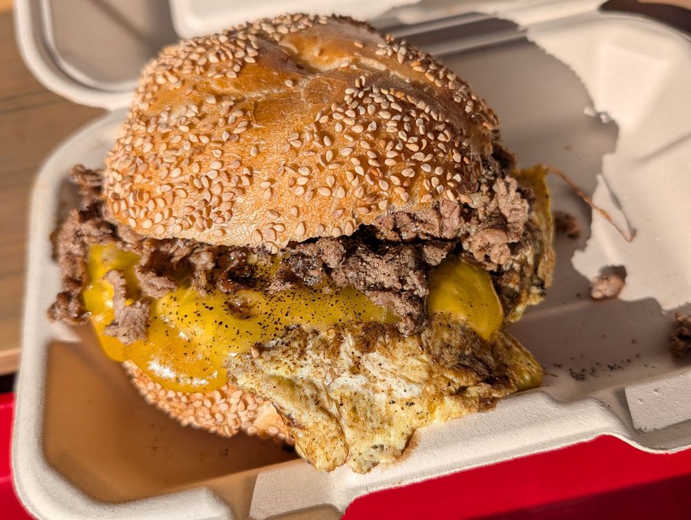 Big Sammies Logo