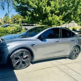 East bay tinting - 2026 Tesla Juniper Y Performance - Car Window Tinting Near Me - Oakley , California East bay tinting - 2026 Tesla Juniper Y Performance - Car Window Tinting Near Me - Oakley , California