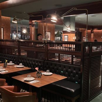 Star Leaf - Dining area - Asian Fusion Near Me - Pasadena, California