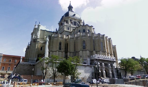 Catedral de Santa María la Real de la Almudena by null