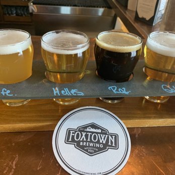 Foxtown Brewing - Yummy beer tasting! - Brewpubs Near Me - Mequon, Wisconsin Foxtown Brewing - Yummy beer tasting! - Brewpubs Near Me - Mequon, Wisconsin