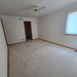 Antonio's Painting & Drywall Repair - Downers Grove 
Interior painting 
Ceiling walls baseboards trim doors 
Garage