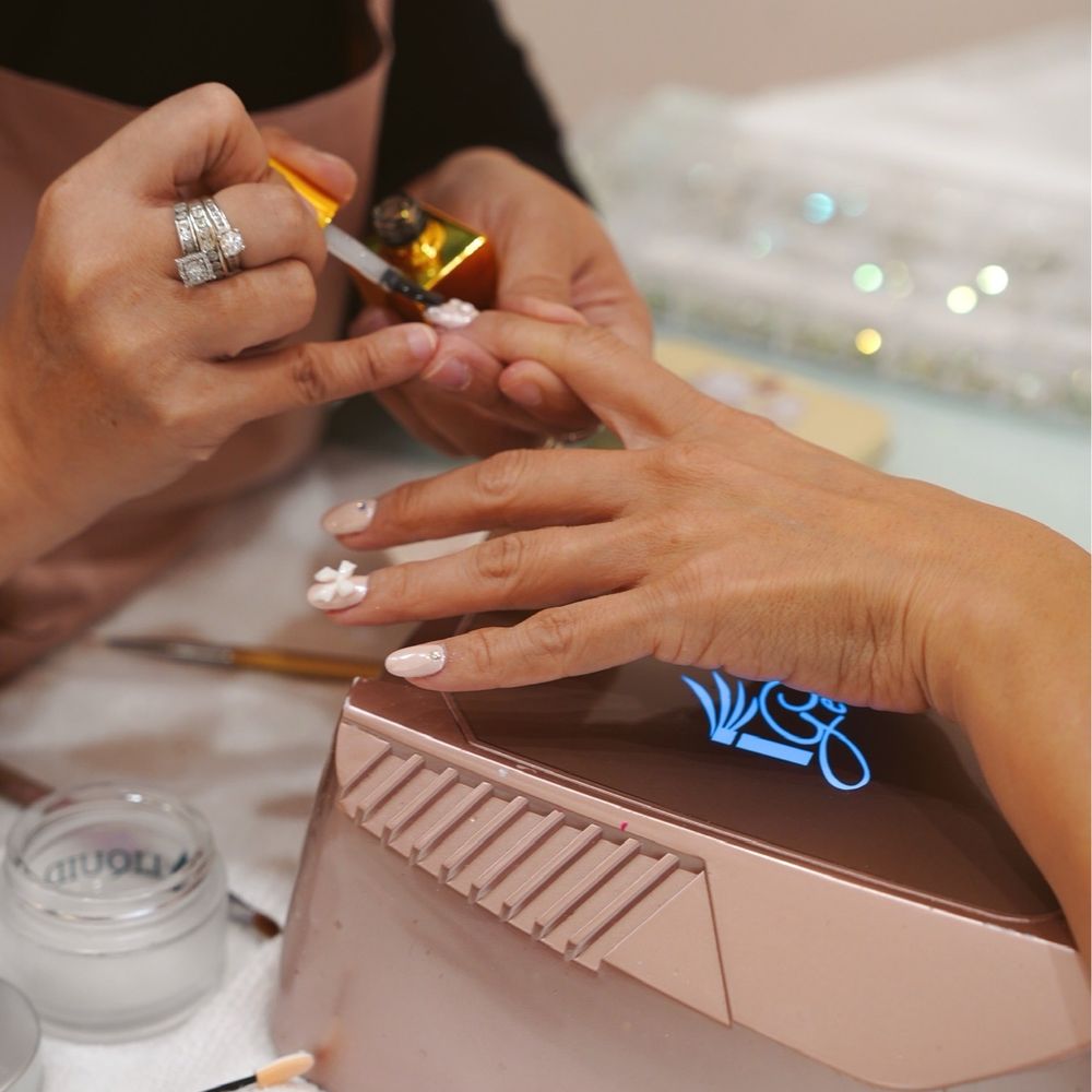 Le Petit Salon - Led lights for gel and embellishments on nails - Nail Salons Near Me - Tustin, California