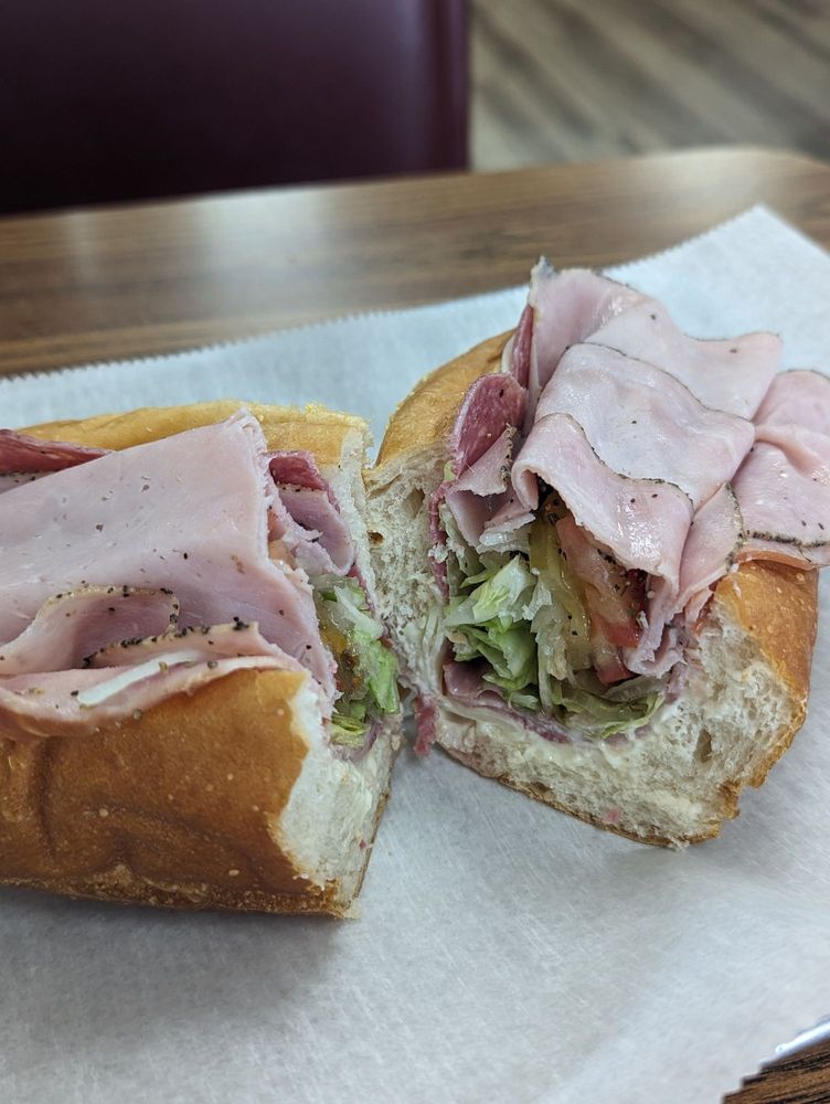 CAPRIOTTI’S SANDWICH SHOP Updated October 2024 37 Reviews 684 N