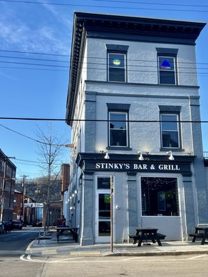 Stinky's Bar & Grill by null