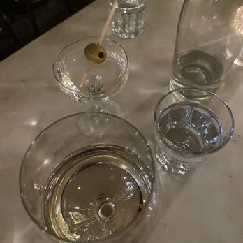 R+D Kitchen - Solid martini - New American Near Me - Santa Monica, California R+D Kitchen - Solid martini - New American Near Me - Santa Monica, California