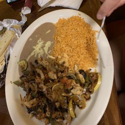 Azteca Mexican Restaurant - Vegan fajitas