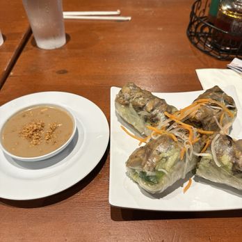 Pho Show - Chicken Fresh Spring Rolls - Vietnamese Near Me - Culver City, California