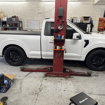 UpNorth Innovations - F150 suspension work - Auto Customization Near Me - Turlock, California UpNorth Innovations - F150 suspension work - Auto Customization Near Me - Turlock, California