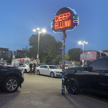 Deep Ellum Neighborhood - Local Flavor Near Me - Dallas, Texas Deep Ellum Neighborhood - Local Flavor Near Me - Dallas, Texas