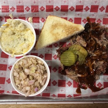 Porky's Pride Smoke House - BBQ pork plate with cheesy grits and zesty vinegar slaw - Food Trucks Near Me - Warrior, Alabama