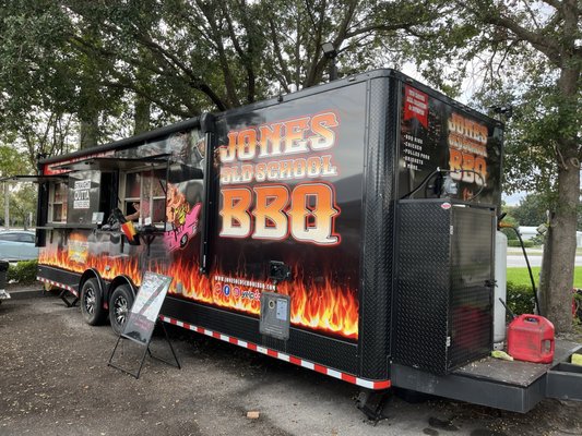 Jones Old School BBQ by null