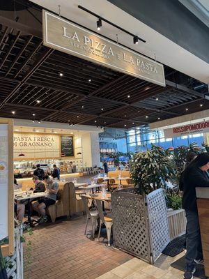 La Pasta Fresca by null