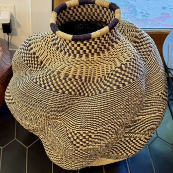 Esqueleto - Los Angeles - Magnificent basket. - Jewelry Near Me - Los Angeles, California Esqueleto - Los Angeles - Magnificent basket. - Jewelry Near Me - Los Angeles, California