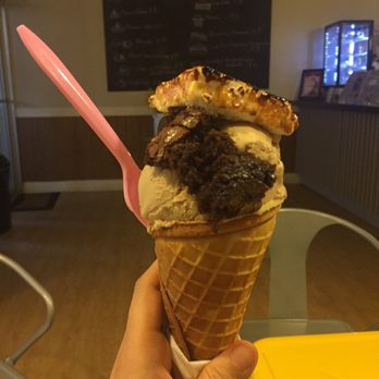 Hello Honey - Toasted marshmallow brownie chunk and espresso nut crunch in a fresh waffle cone - Ice Cream & Frozen Yogurt Near Me - Cincinnati, Ohio Hello Honey - Toasted marshmallow brownie chunk and espresso nut crunch in a fresh waffle cone - Ice Cream & Frozen Yogurt Near Me - Cincinnati, Ohio