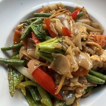 Phed Phed - Drunken Noodles - Thai Near Me - Providence, Rhode Island Phed Phed - Drunken Noodles - Thai Near Me - Providence, Rhode Island