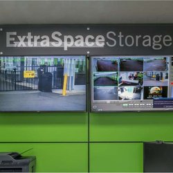 Extra Space Storage - Keypad