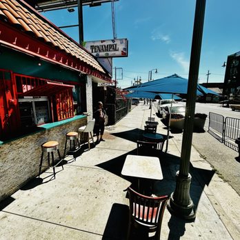 Tenampal - Outdoor seating - Mexican Near Me - Los Angeles, California Tenampal - Outdoor seating - Mexican Near Me - Los Angeles, California