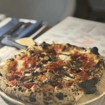 Buona Forchetta - Juna pizza with some solid flavor and fluffy crust! - Italian Near Me - Newport Beach, California