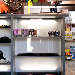 The Hub Bicycle - Carbon, composites, powermeters, butted alloys OH MY