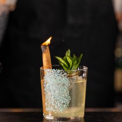 La Popular - Embers in Paradise cocktail